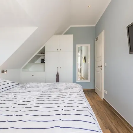 Friedensstr_20 A 5_ostseet דירה *